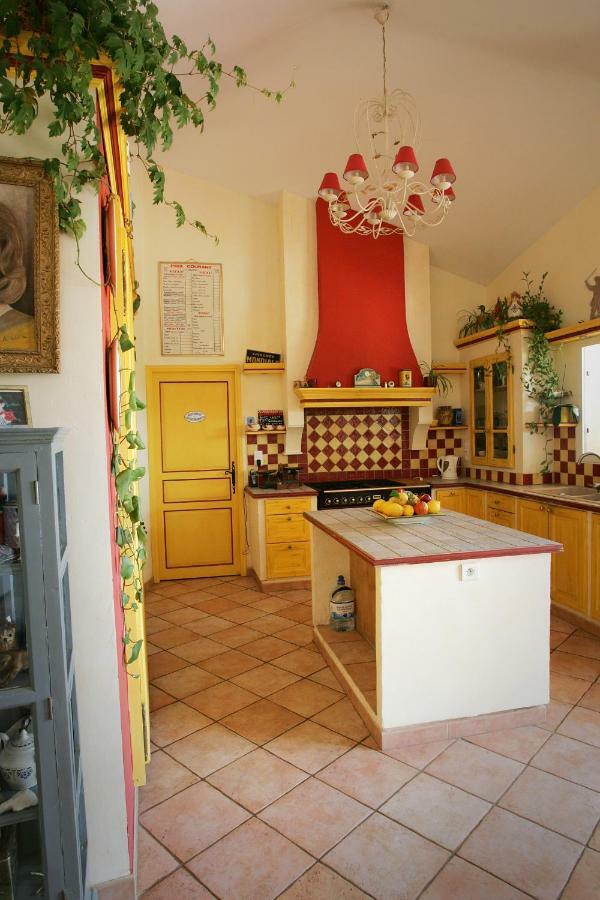 Villa Mimosa Favone Buitenkant foto