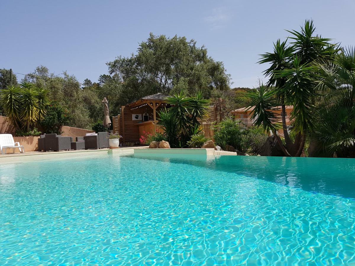 Villa Mimosa Favone Buitenkant foto
